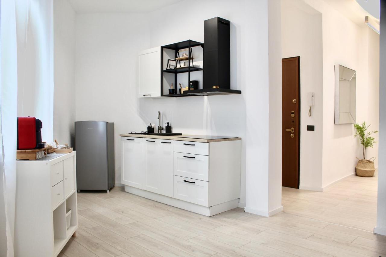 Design Moderno In Centro - Lainate- Rho Fiera Lägenhet Exteriör bild